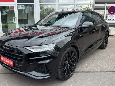 Gebraucht Audi Q8 Competition 286 PS (210 kW) 2023 Schwarz SUV