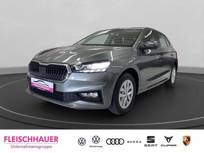 Weiss Gebraucht 2017 Skoda Fabia Active Kombi | 14.290 € (Etwas zu teuer)
