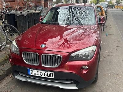 Gebraucht BMW X1 109 PS (80 kW) 2011 Rot SUV