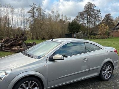 Gebraucht Opel Astra Cabriolet Cosmo 179 PS (131 kW) 2007 Silber Cabrio