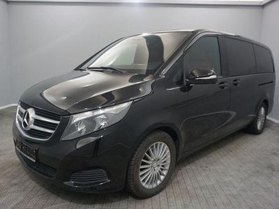 Second-hand Mercedes V220 Edition 163 CP (119 kW) 2014 Negru Monovolum