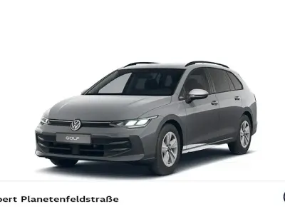 Gebraucht VW Golf VIII Life 116 PS (85 kW) 2025 Mondsteingrau Kombi