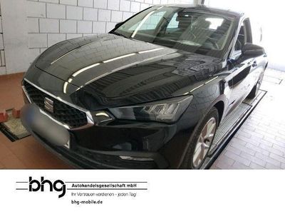Second-hand Seat Leon CONNECT 110 CP (80 kW) 2022 Negru Berlinǎ