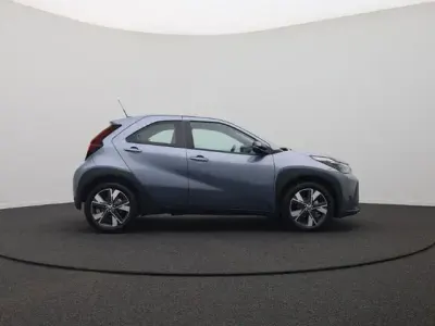 Neu Toyota Aygo X X-pure 116 PS (85 kW) 2026 SUV