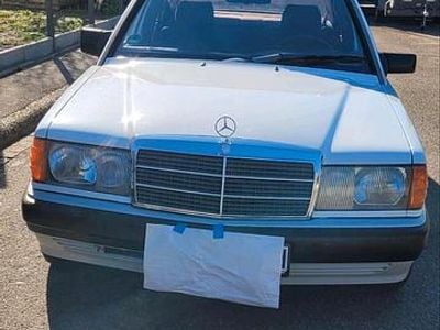 Gebraucht Mercedes 190 105 PS (77 kW) 1990 Weiß Limousine
