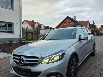 Gebraucht Mercedes E300 231 PS (169 kW) 2013 Silber Kombi