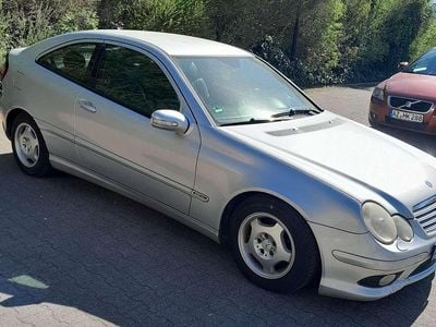 Mercedes C220