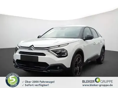 Używany Citroën C4 Feel 131 KM (96 kW) 2023 Biały Sedan/Limuzyna
