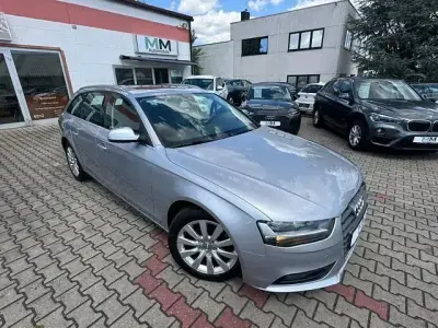 Gebraucht Audi A4 Comfort 190 PS (139 kW) 2015 Florettsilber Kombi