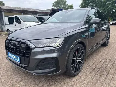 Gebraucht Audi Q7 Competition 286 PS (210 kW) 2023 Grau SUV