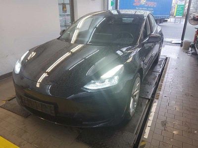 Begagnad Tesla Model 3 RWD 239 kW (325 HK) 2022 Svart Sedan
