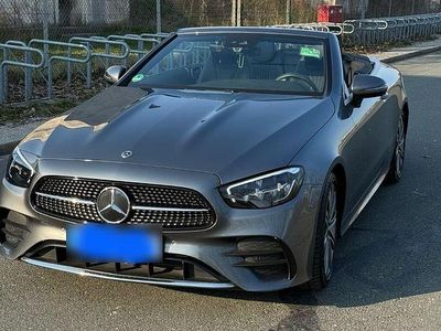 Gebraucht Mercedes E300 AMG line 258 PS (189 kW) 2023 Grau Cabrio