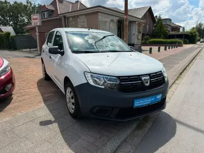 Gebraucht Dacia Sandero Essentiel 73 PS (53 kW) 2018 Weiß Limousine