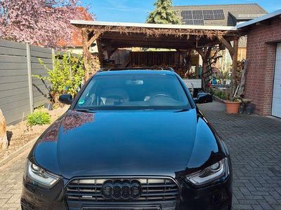 Gebraucht Audi A4 S-Line 177 PS (130 kW) 2012 Schwarz Kombi