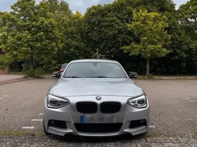 Gebraucht BMW 118 Shadowline 143 PS (105 kW) 2014 Silber Kleinwagen