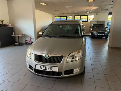 Gebraucht Skoda Roomster Comfort 105 PS (77 kW) 2009 Beige Van / Kleinbus