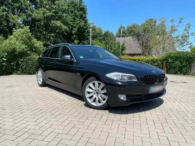 Używany BMW 520 184 KM (135 kW) 2012 Czarny Kombi