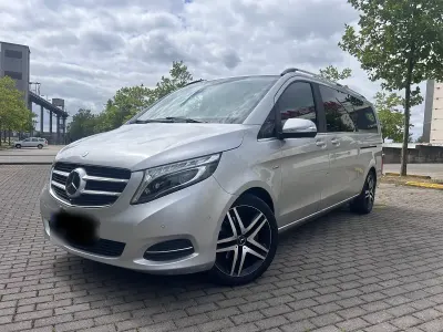 Gebraucht Mercedes V250 Avantgarde 190 PS (139 kW) 2015 Silber Van / Kleinbus