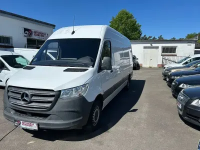 Używany Mercedes Sprinter 163 KM (119 kW) 2021 Biały Van