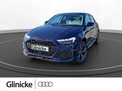 Neu Audi A1 Sport 150 PS (110 kW) 2025 Navarrablau metallic SUV