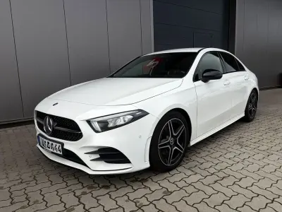 Gebraucht Mercedes A200 AMG line 163 PS (119 kW) 2019 Weiß Limousine