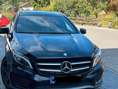 Mercedes GLA250