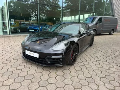 Gebraucht Porsche Panamera GTS 460 PS (338 kW) 2019 Schwarz Kleinwagen