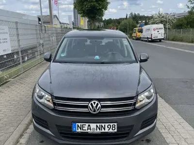 Gebraucht VW Tiguan Exclusive 125 PS (91 kW) 2015 Grau SUV
