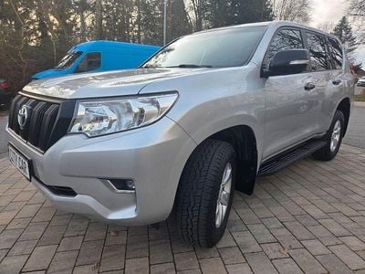 Gebraucht Toyota Land Cruiser 177 PS (130 kW) 2019 Silber SUV