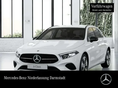 Gebraucht Mercedes A200 Progressive 163 PS (119 kW) 2026 Weiß Limousine