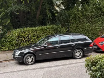 Gebraucht Mercedes E320 224 PS (164 kW) 2005 Schwarz Kombi