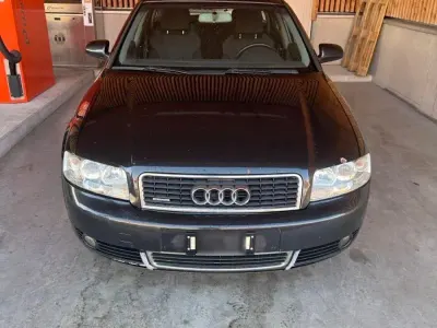 Gebraucht Audi A4 Sport 131 PS (96 kW) 2004 Schwarz Kombi