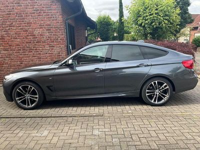 BMW 330 Gran Turismo