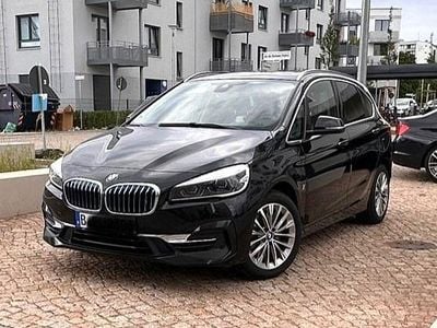 BMW 225