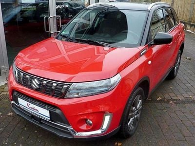 Rot Gebraucht 2022 Suzuki Vitara Comfort SUV | 18.590 € (Fairer Preis)
