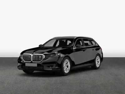 Ny BMW i5 Performance 250 kW (340 HK) 2026 Sort Stationcar