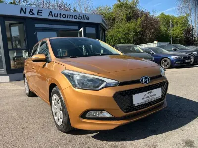 Second-hand Hyundai i20 Trend 84 CP (61 kW) 2016 Maro Berlinǎ