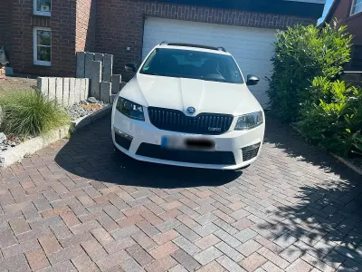 Gebraucht Skoda Octavia RS 184 PS (135 kW) 2014 Weiß Kombi