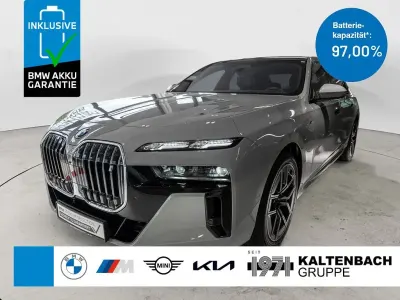 Gebraucht BMW i7 M Sport 400 kW (544 PS) 2024 Grau Limousine