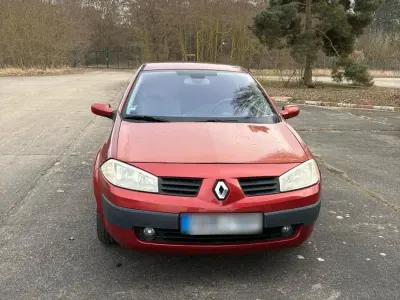 Gebraucht Renault Mégane II 135 PS (99 kW) 2004 Rot Kleinwagen