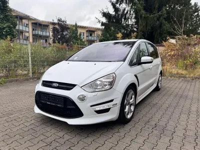 Gebraucht Ford S-MAX Titanium S 163 PS (119 kW) 2013 Weiß Van / Kleinbus
