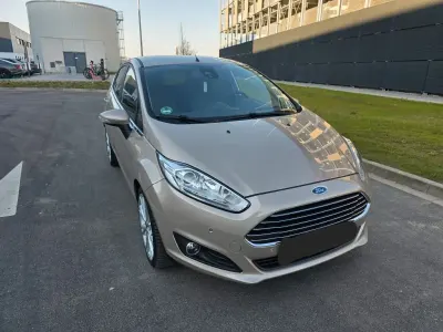 Gebraucht Ford Fiesta Titanium 95 PS (69 kW) 2016 Kleinwagen