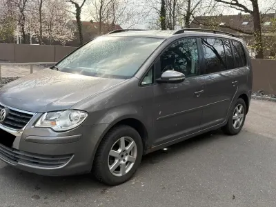 Gebraucht VW Touran 105 PS (77 kW) 2009 Grau Van / Kleinbus