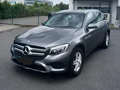 Gebraucht Mercedes GLC250 204 PS (150 kW) 2017 Grau SUV