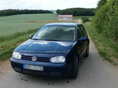 Gebraucht VW Golf III 101 PS (74 kW) 1998 Blau Limousine