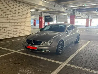 Gebraucht Mercedes CLS350 272 PS (200 kW) 2005 Grau Coupé