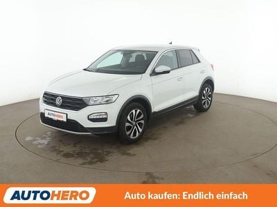 Second-hand VW T-Roc Active 110 CP (80 kW) 2021 Alb SUV