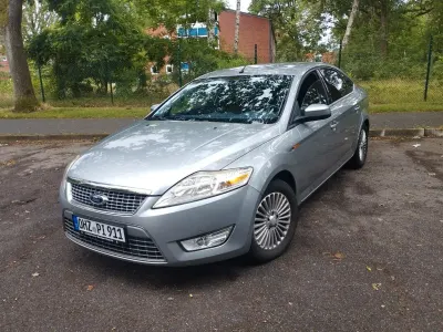 Gebraucht Ford Mondeo Titanium 140 PS (102 kW) 2009 Silber Limousine