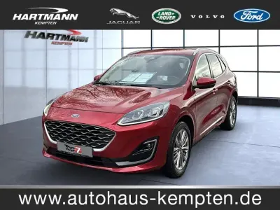 Używany Ford Kuga Vignale 190 KM (139 kW) 2022 Czerwony SUV