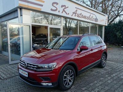 Rot Gebraucht 2016 VW Tiguan Comfortline SUV | 15.450 € (Etwas zu teuer)